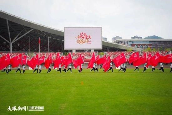 据悉皇马已经收到一些（中后卫球员的）报价，但他们并未考虑瓦拉内。